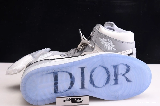 Reps LUCY (DR Retro DR box) CN8607-002 x shoe 1 Jordan High 0819